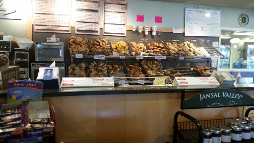 Bagel Shop «Bagelz of Wakefield», reviews and photos, 90 Pershing Ave, Wakefield, RI 02879, USA
