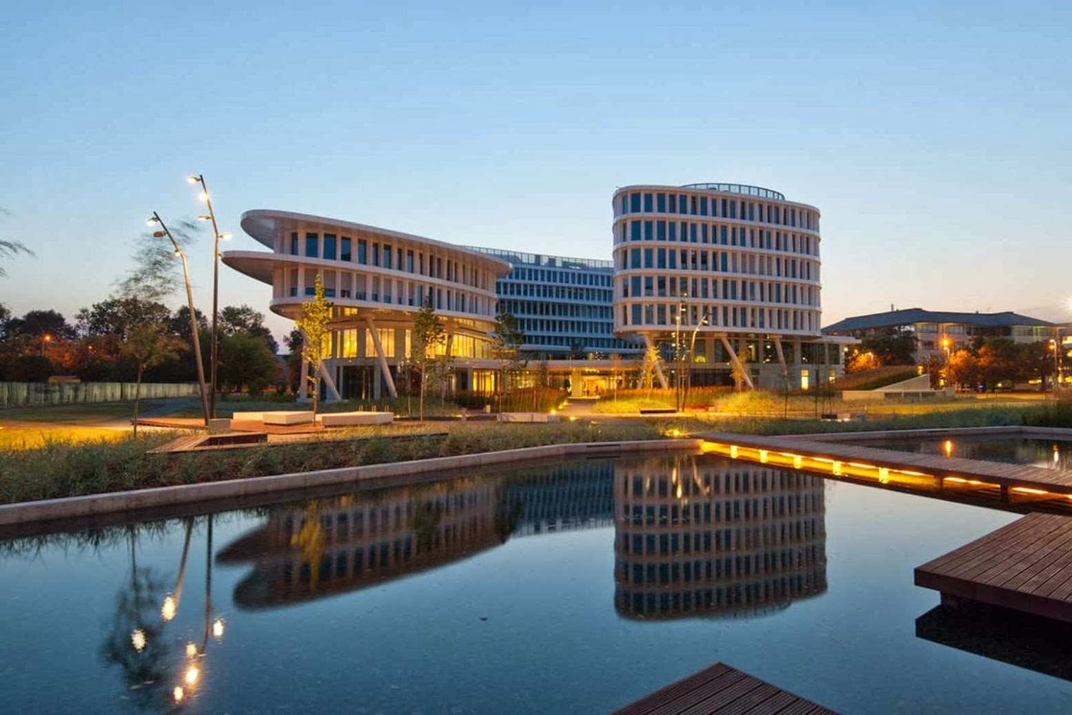 Business Garden Warszawa Hotel by Fuksas
