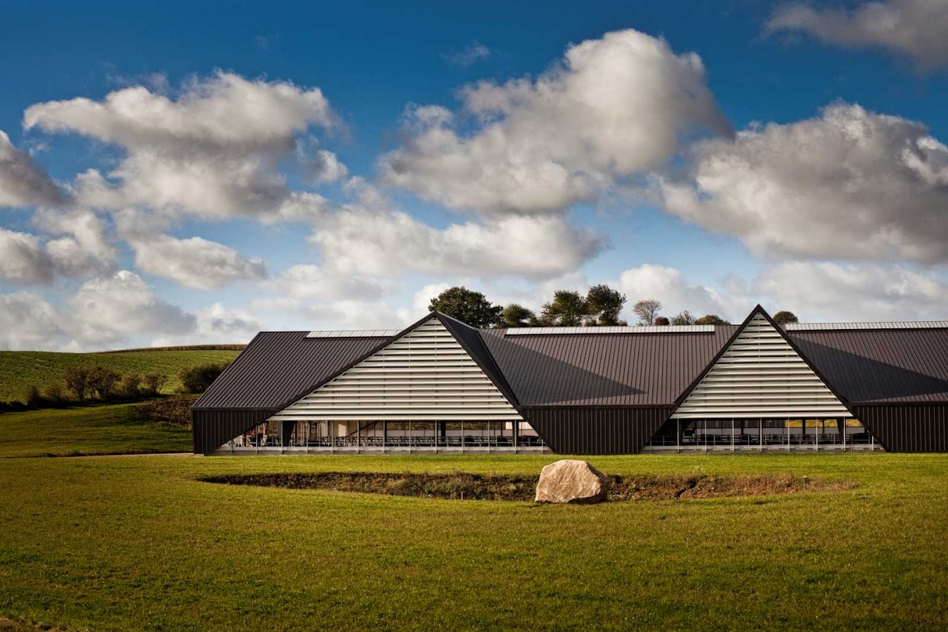 Lumo Architects