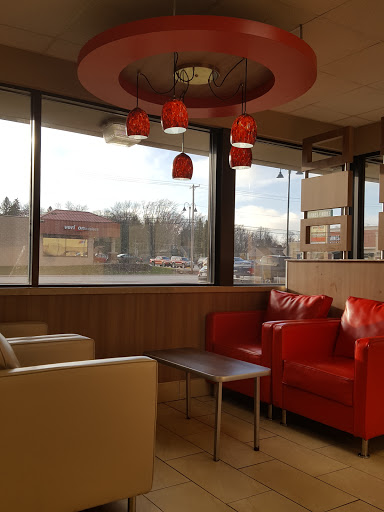 Fast Food Restaurant «Burger King», reviews and photos, 4980 S 76th St, Greenfield, WI 53220, USA