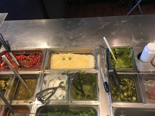 Mexican Restaurant «QDOBA Mexican Eats», reviews and photos, 800 Englewood Pkwy Ste C100, Englewood, CO 80110, USA