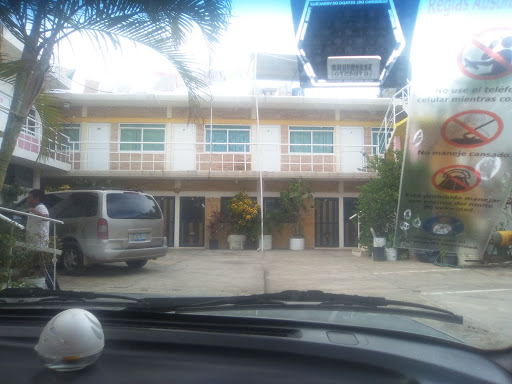 Hotel Cazadores, Emiliano Zapata, 75985 Coxcatlán, Pue., México, Hotel | PUE