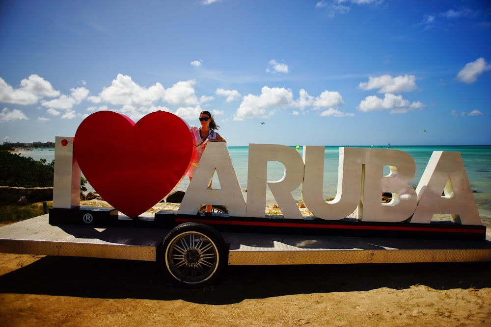 I love Aruba sign