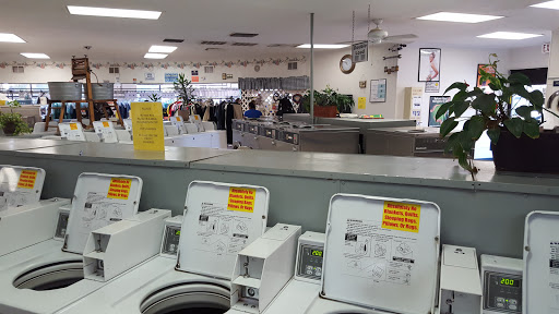 Dry Cleaner «Carriage Trade Dry Cleaners and Coin Laundry», reviews and photos, 38225 12th Ave, Zephyrhills, FL 33542, USA