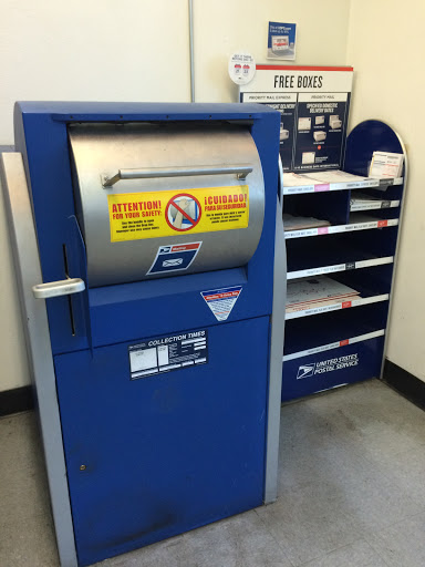 Post Office «United States Postal Service», reviews and photos, 545 N Rimsdale Ave, Covina, CA 91722, USA