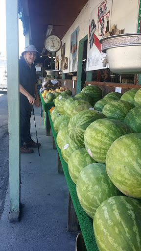 Produce Market «Palace of Fruit», reviews and photos, 8 Ely Rd N, Petaluma, CA 94954, USA