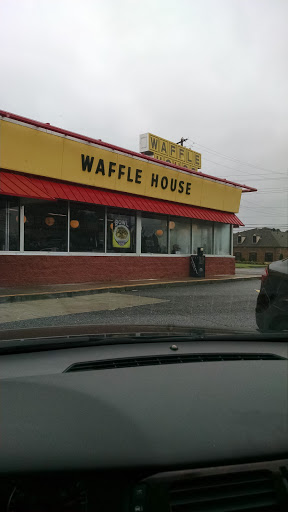 Breakfast Restaurant «Waffle House», reviews and photos, 650 Whitlock Ave NW, Marietta, GA 30064, USA