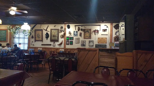 Hamburger Restaurant «Dubuque Mining Co», reviews and photos, 555 John F Kennedy Rd # 600, Dubuque, IA 52002, USA
