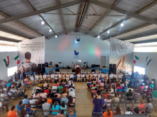 Iglesia Cristiana Fuente de Vida, Carretera Mérida-Cancun Km. 10.2, Kanasin, 97370 Mérida, Yuc., México, Iglesia cristiana | YUC