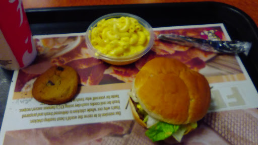 Fast Food Restaurant «KFC», reviews and photos, 10185 SE Sunnyside Rd, Clackamas, OR 97015, USA