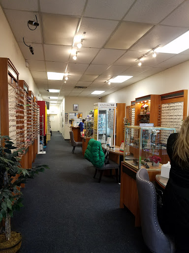 Optometrist «Raymond Opticians», reviews and photos