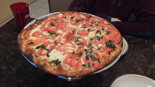 Pizza Restaurant «Roma Pizzeria», reviews and photos, 150 Wakelee Ave, Ansonia, CT 06401, USA