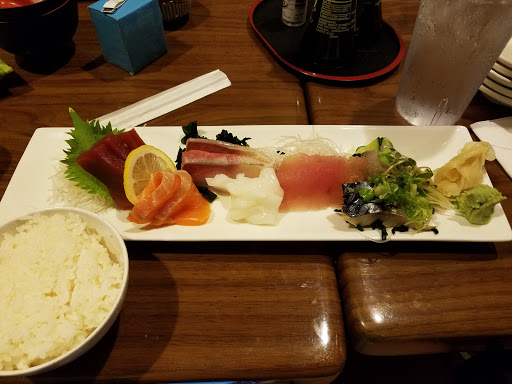 Sushi Restaurant «Waraku Japanese Restaurant», reviews and photos, 3131 Lawrenceville-Suwanee Rd, Suwanee, GA 30024, USA