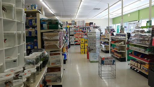 Pet Supply Store «Pet Supplies Plus», reviews and photos, 3984 Seneca St, West Seneca, NY 14224, USA