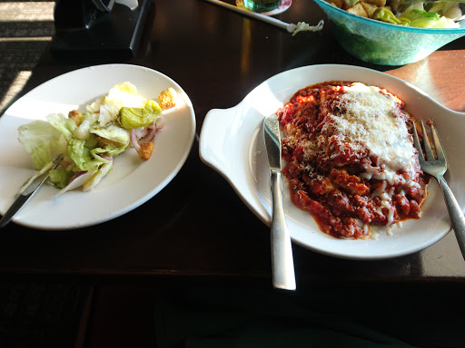 Italian Restaurant «Olive Garden», reviews and photos, 4118 S Scatterfield Rd, Anderson, IN 46013, USA