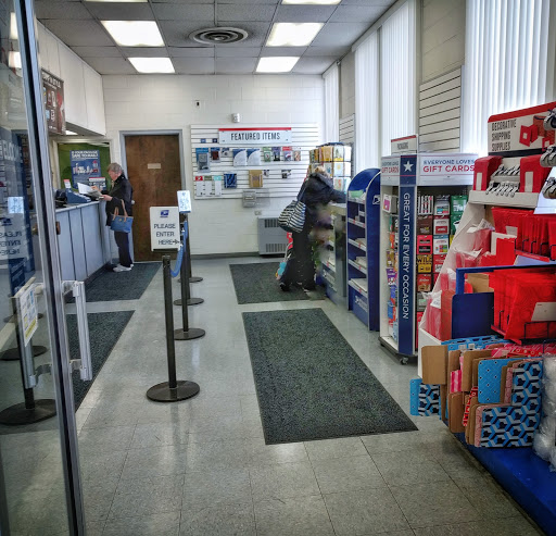 Post Office «United States Postal Service», reviews and photos, 18125 Roy St, Lansing, IL 60438, USA