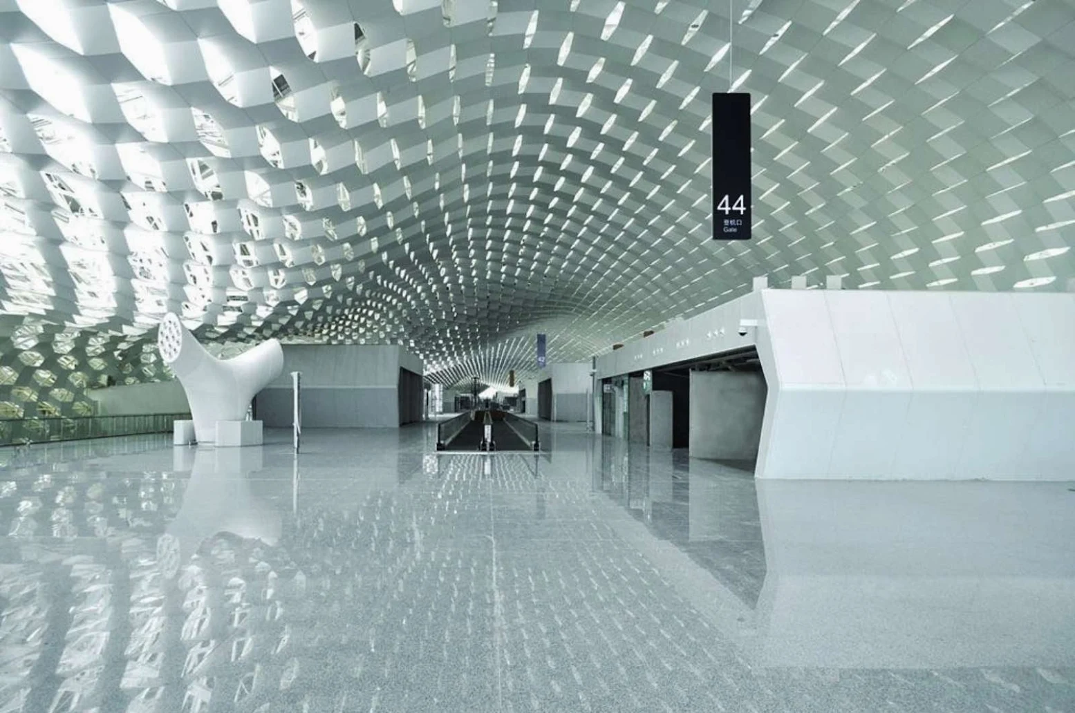 13-Fuksas-completes-Terminal-3-at-Shenzhen-Bao’an-International-Airport