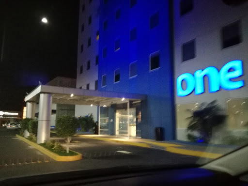 One Salina Cruz, Super Carretera Transísmica 10, km. 5, Col. Granadillo, 70613 Salina Cruz, Oax., México, Agencia de alquiler de alojamientos para vacaciones | OAX