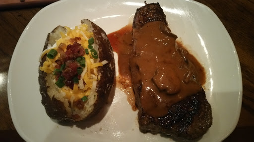 Steak House «Outback Steakhouse», reviews and photos, 3100 Tilghman St, Allentown, PA 18104, USA