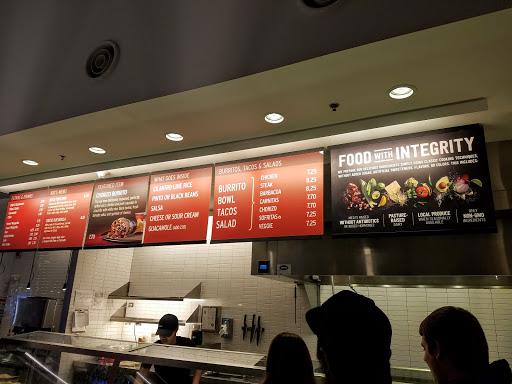 Mexican Restaurant «Chipotle Mexican Grill», reviews and photos, 1000 Palisades Center Dr, West Nyack, NY 10994, USA