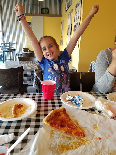 Pizza Restaurant «Serious Pizza», reviews and photos, 103 1st Ave N, Ilwaco, WA 98624, USA
