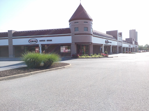 Outlet Store «Talbots», reviews and photos, 6825 Bland St, Springfield, VA 22150, USA