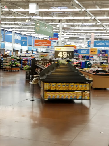 Department Store «Walmart Supercenter», reviews and photos, 620 Gravel Pike, East Greenville, PA 18041, USA