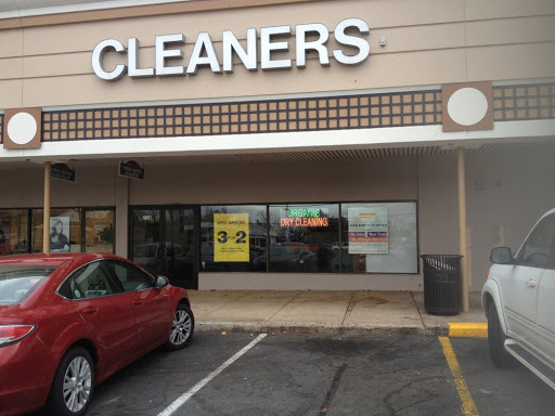 Cleaners «Town Center Cleaners», reviews and photos, 21800 Towncenter Plaza # 204, Sterling, VA 20164, USA