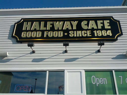 Family Restaurant «Halfway Cafe», reviews and photos, 95 Washington St #600, Canton, MA 02021, USA