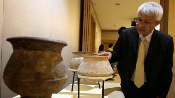 Looted Thai artefacts from prehistoric sites returned by US Looted Thai artefacts from prehistoric sites returned by US