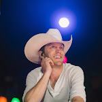 Justin Moore, Off the Beaten Path Tour Justin Moore, Off the Beaten Path Tour