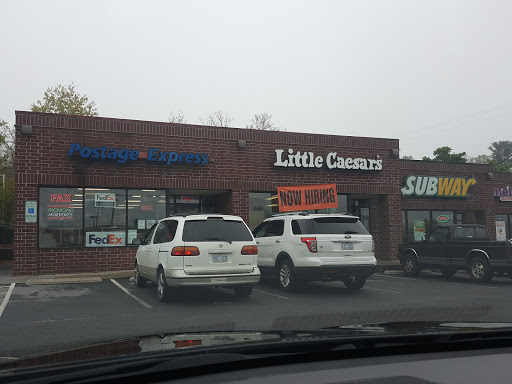 Pizza Restaurant «Little Caesars Pizza», reviews and photos, 675 Spartanburg Hwy, Hendersonville, NC 28792, USA