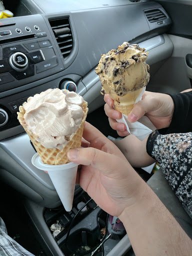Ice Cream Shop «Weber’s Premium Ice Cream & Custard», reviews and photos, 20230 Lorain Rd, Fairview Park, OH 44126, USA