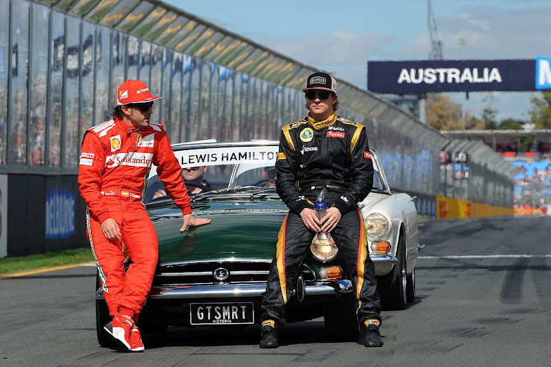 Фернандо Алонсо и Кими Райкконен на фотосессии чемпионов на Гран-при Австралии 2012