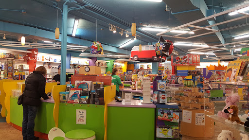 Toy Store «Creative Kidstuff Toy Store», reviews and photos, 1074 Grand Ave, St Paul, MN 55105, USA