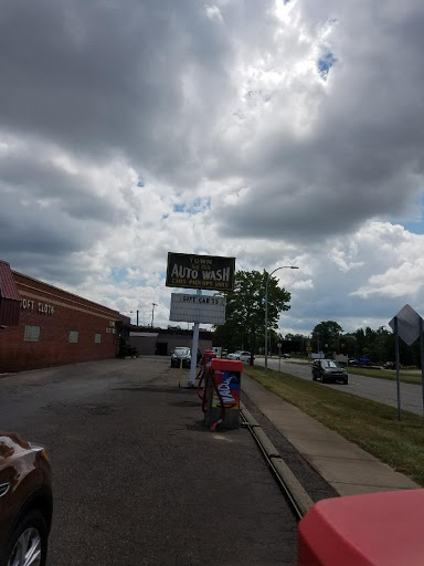 Car Wash «Town Auto Wash», reviews and photos, 24951 W Outer Dr, Melvindale, MI 48122, USA