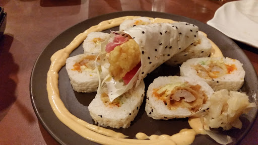 Sushi Restaurant «Momoya Sushi & Sake House», reviews and photos, 12100 NE 85th St, Kirkland, WA 98033, USA