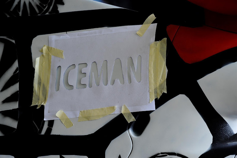 Iceman на болиде Lotus в стиле граффити на Гран-при Испании 2013