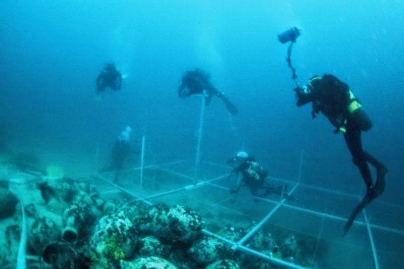 UNESCO to send experts to examine possible wreck of 'Santa Maria' UNESCO to send experts to examine possible wreck of 'Santa Maria'