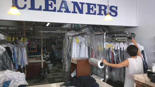 Dry Cleaner «Seras Cleaners», reviews and photos, 8219 Sudley Rd, Manassas, VA 20109, USA