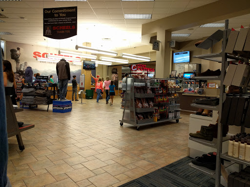 SCHEELS