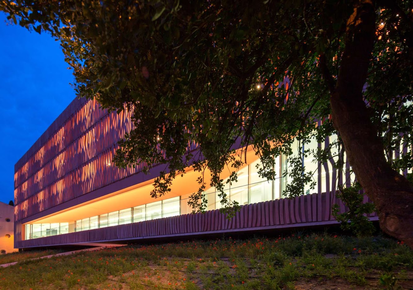 International Accommodation Center for the oceanological observatory by