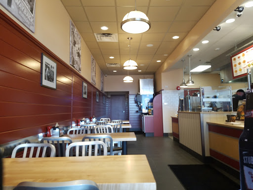 Hamburger Restaurant «Wayback Burgers», reviews and photos, 7690 Voice of America Centre Dr, West Chester Township, OH 45069, USA