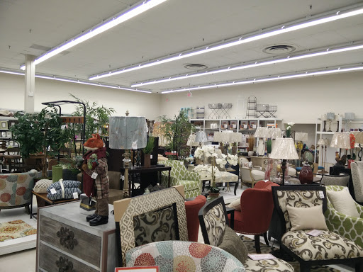 Home Goods Store «Tuesday Morning», reviews and photos, 6781 Hadley Rd, South Plainfield, NJ 07080, USA