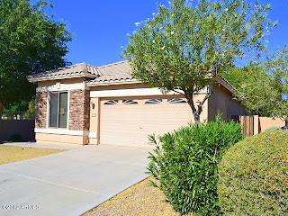 3 Bedrooms Neely Commons Gilbert 85296 For Sale