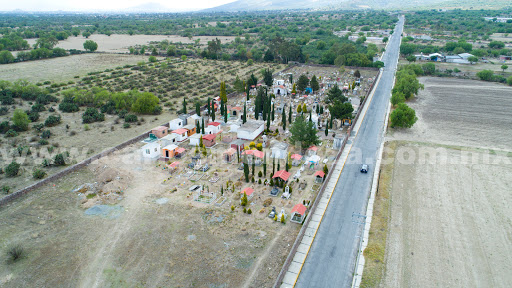 PANTEÓN MUNICIPAL, Av Lic Benito Juarez, Pueblo, 55940 Axapusco, Méx., México, Cementerio | EDOMEX
