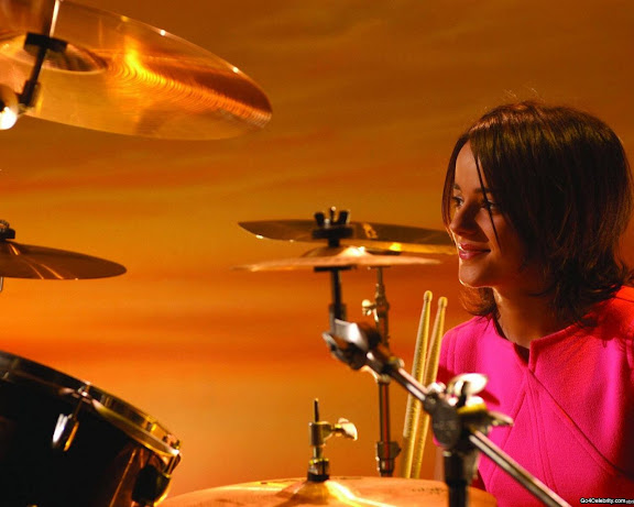  Alizee