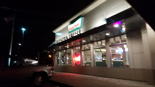Bakery «Krispy Kreme Doughnuts», reviews and photos, 9950 SE 82nd Ave, Portland, OR 97086, USA