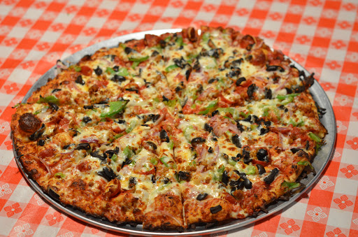 Pizza Restaurant «Ivy Bear Pizzeria», reviews and photos, 54735 US-26, Sandy, OR 97055, USA