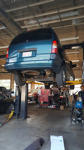Auto Repair Shop «R & R Automtive Repair», reviews and photos, 14525 S Cicero Ave, Midlothian, IL 60445, USA